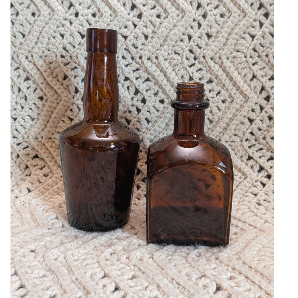 Vintage Amber Glass Bottles Chivas Brothers Scotland UGB Brown Apothecary Set 2